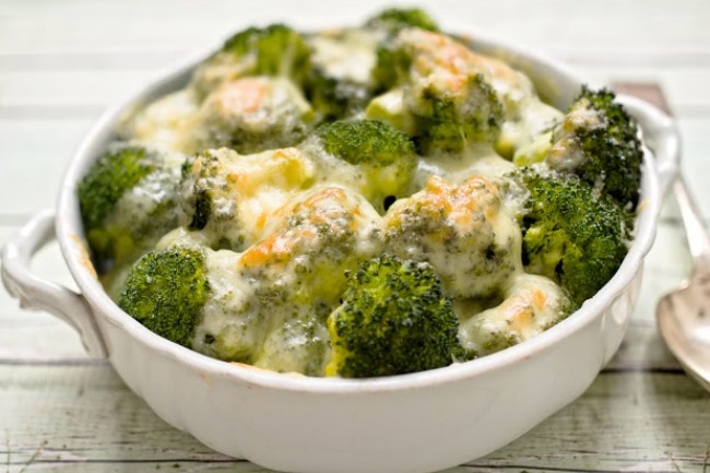 https://www.getcrocked.com/wp-content/uploads/2015/02/Broccoli-Cheese-Casserole-NEW-Web.jpg